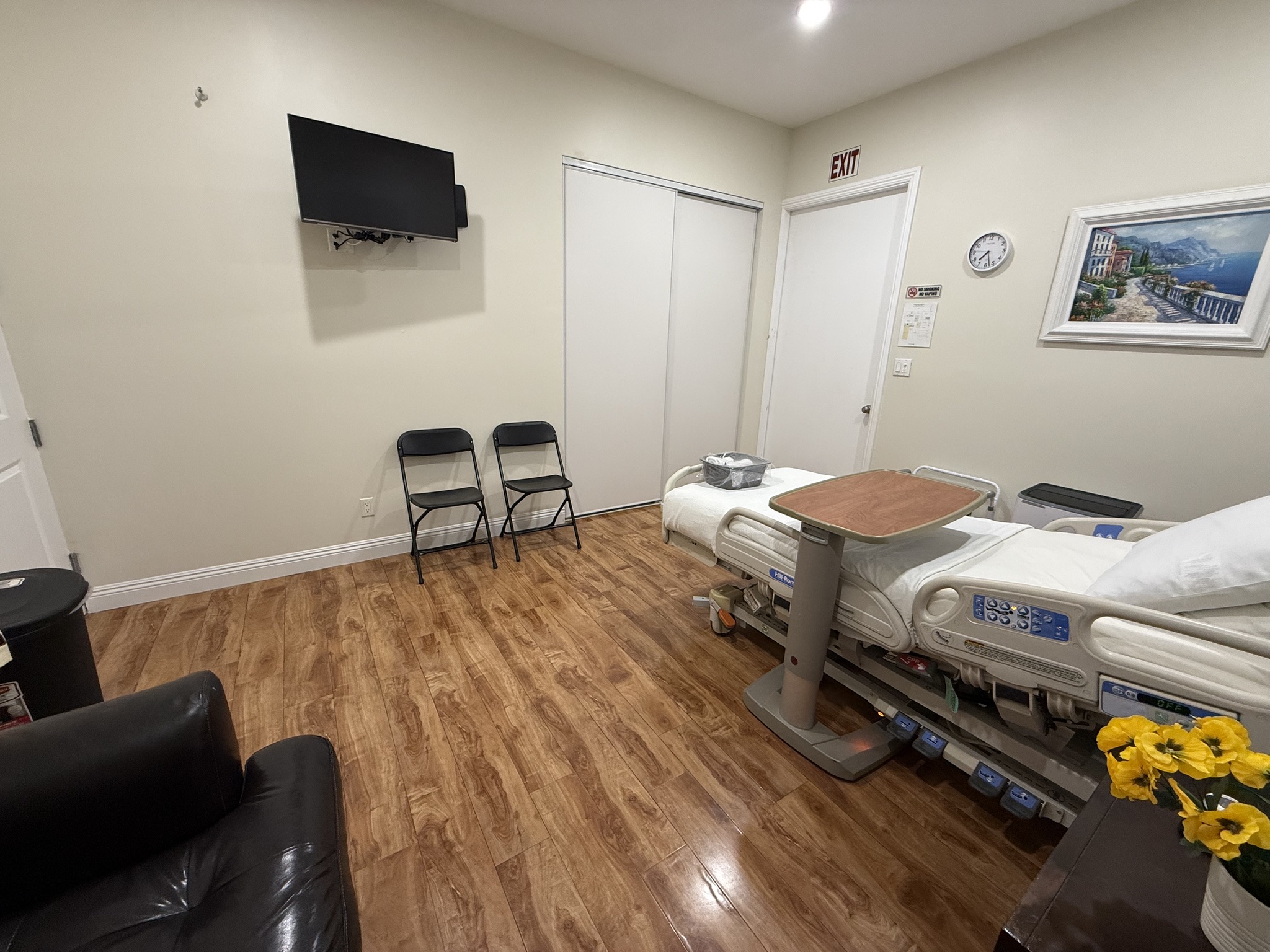 Semi-private room