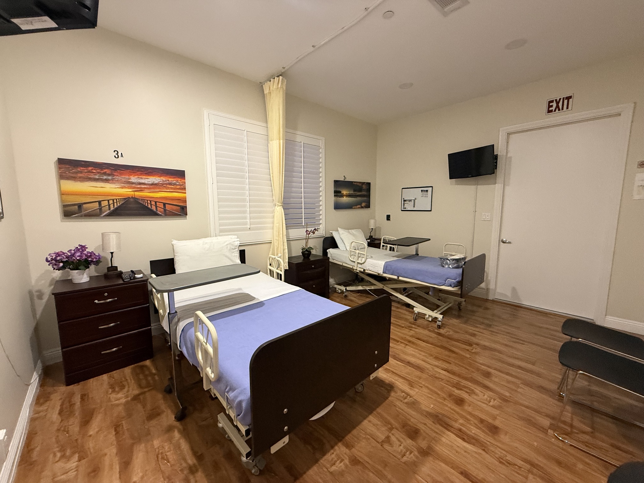 Patient bedroom with TV