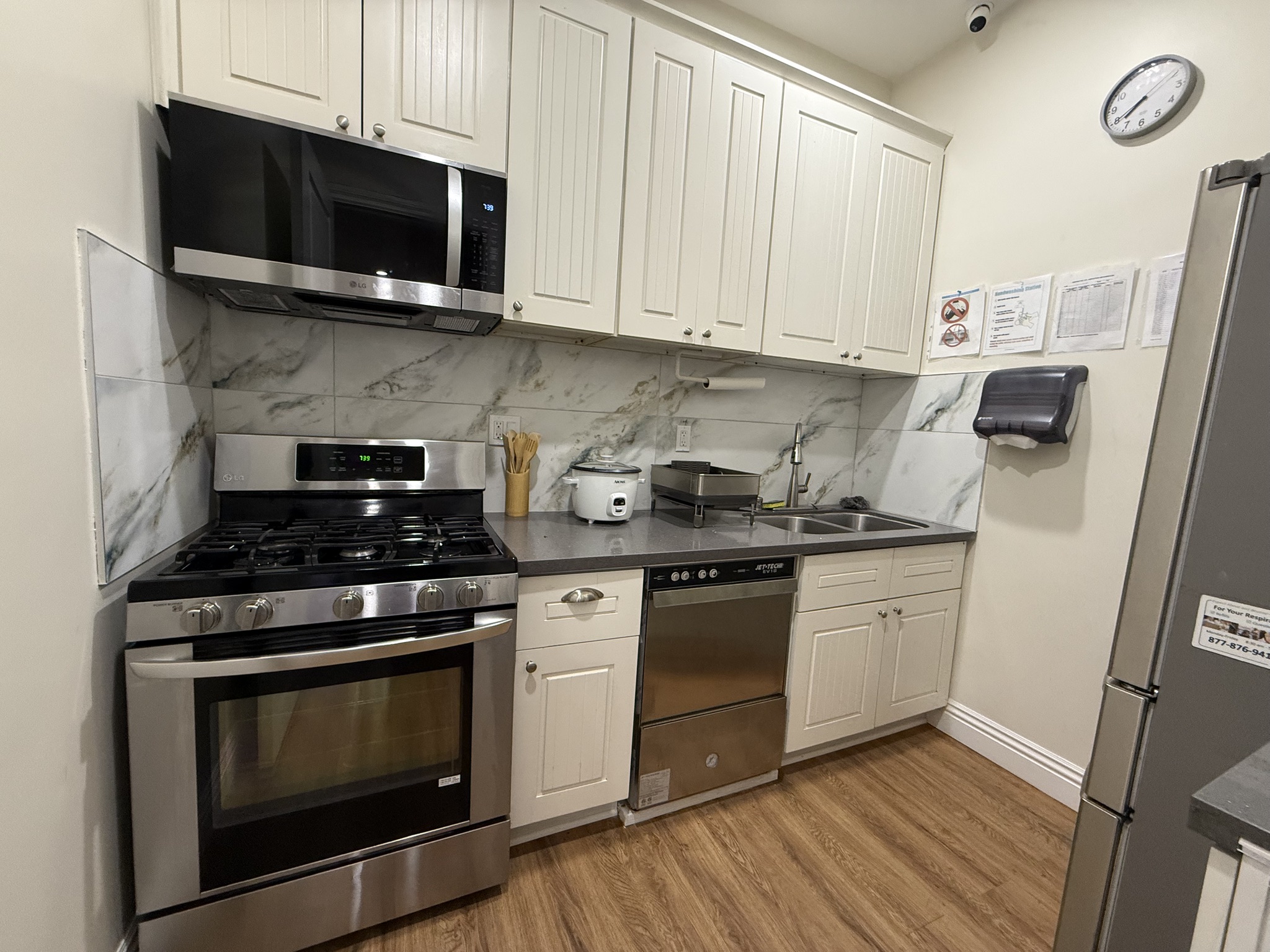 Modern kitchen